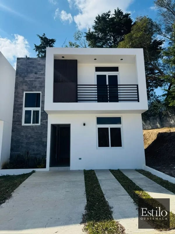 Hermosa Casa en Venta Hacienda las Mercedes — Casa en Venta en San José Pinula, Guatemala, Ciudad — foto 1 de 12