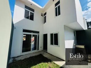 HERMOSA CASA EN VENTA HACIENDA LAS MERCEDES — Casa en Venta en San José Pinula, Guatemala, Ciudad — miniatura 12 de 12