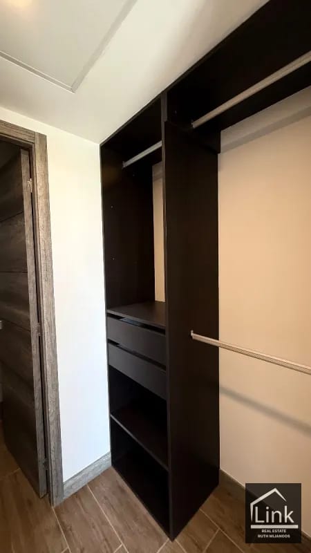 RENTA DE APARTAMENTO ZONA 15 AMUEBLADO — Apartamento en Alquiler en Kiintea, Zona 15, Guatemala, Ciudad — foto 3 de 11