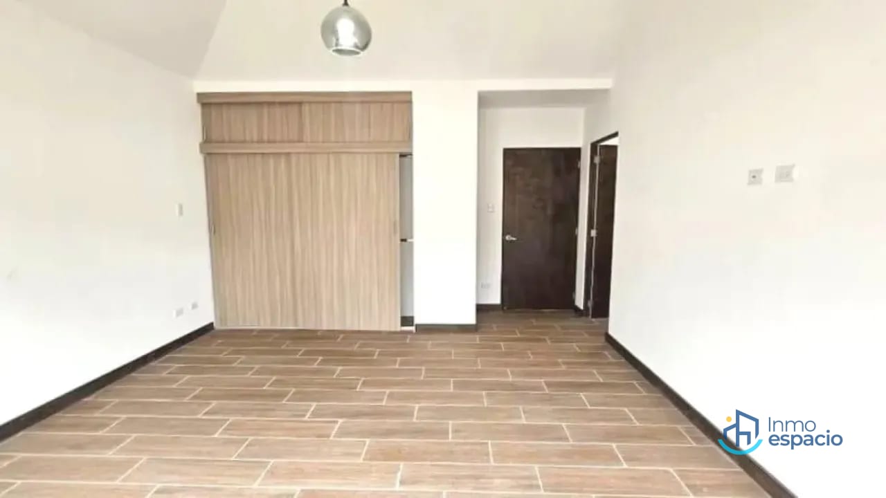 CASA EN VENTA – Prados de Fraijanes, Km. 21.5 Carretera a Fraijanes — Casa en Venta en Fraijanes, Carretera a El Salvador, Guatemala, Ciudad — foto 5 de 17