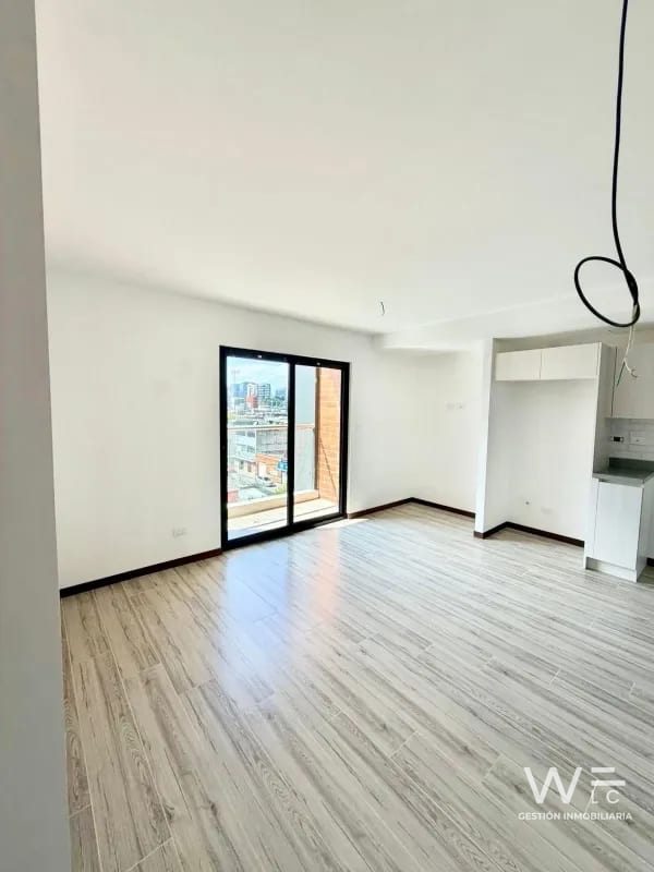 ALQUILO APARTAMENTO NUEVO ZONA 10 — Apartamento en Alquiler en Zona 10, Guatemala, Ciudad — foto 3 de 17