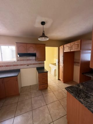 Residencia Arrazola 2 CES/ADA — Casa en Venta en Carretera a El Salvador, Guatemala, Ciudad — miniatura 4 de 6