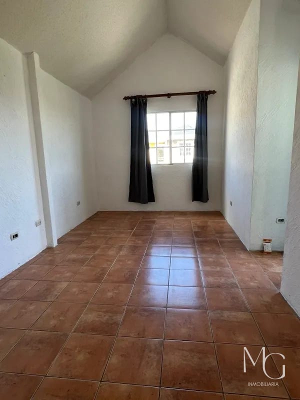 Casa en venta en villas de Picasso km 16.5 — Casa en Venta en Carretera a El Salvador, Guatemala, Ciudad — foto 7 de 13