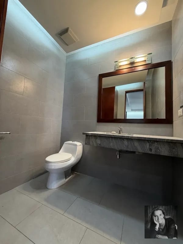 Oficina en Renta en Zona 10 Guatemala – 285 m² Corporativos — Oficina en Alquiler en Zona 10, Guatemala, Ciudad — foto 7 de 15
