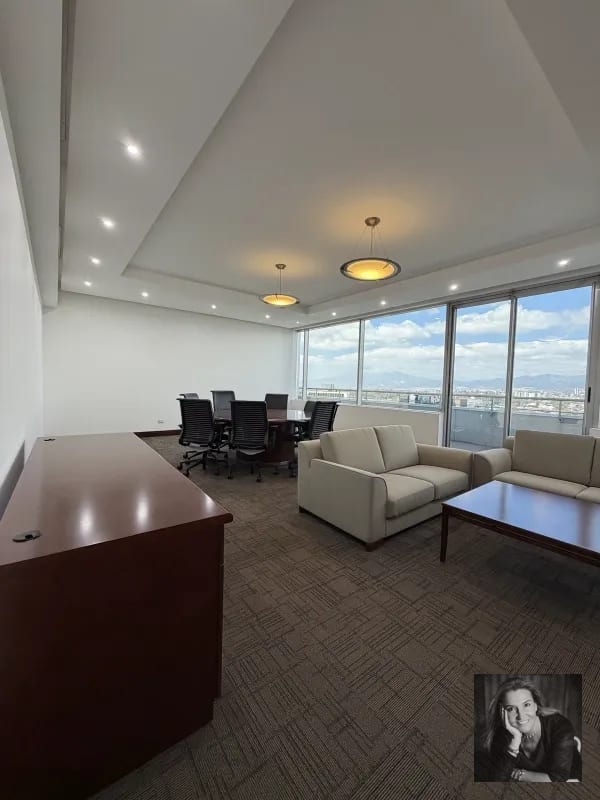 Oficina en Renta en Zona 10 Guatemala – 285 m² Corporativos — Oficina en Alquiler en Zona 10, Guatemala, Ciudad — foto 5 de 15