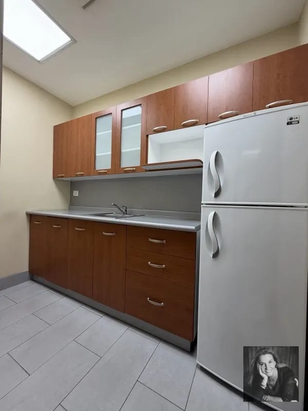 Oficina en Renta en Zona 10 Guatemala – 285 m² Corporativos — Oficina en Alquiler en Zona 10, Guatemala, Ciudad — foto 3 de 15
