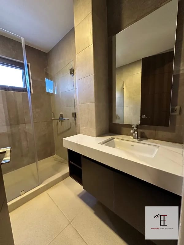 Vendo casa para estrenar en zona 15 Vista Hermosa 1, linda vista — Casa en Venta en Vista Hermosa I, Zona 15, Guatemala, Ciudad — foto 2 de 5