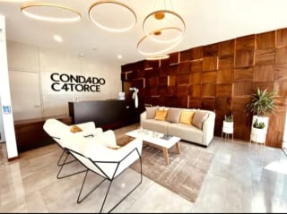 APARTAMENTO AMUEBLADO EN RENTA ZONA 14 - CONDADO CATORCE — Apartamento en Alquiler en Condado La Villa, Zona 14, Guatemala, Ciudad — miniatura 1 de 17