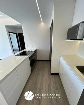 Apartamento en renta Con Linea Blanca en zona 14 — Apartamento en Alquiler en Zona 14, Guatemala, Ciudad — miniatura 3 de 17