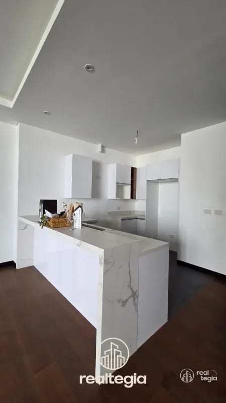 APARTAMENTO NOGALES DE CAYALÁ ZONA 16 — Apartamento en Venta en Zona 16, Guatemala, Ciudad — foto 10 de 10