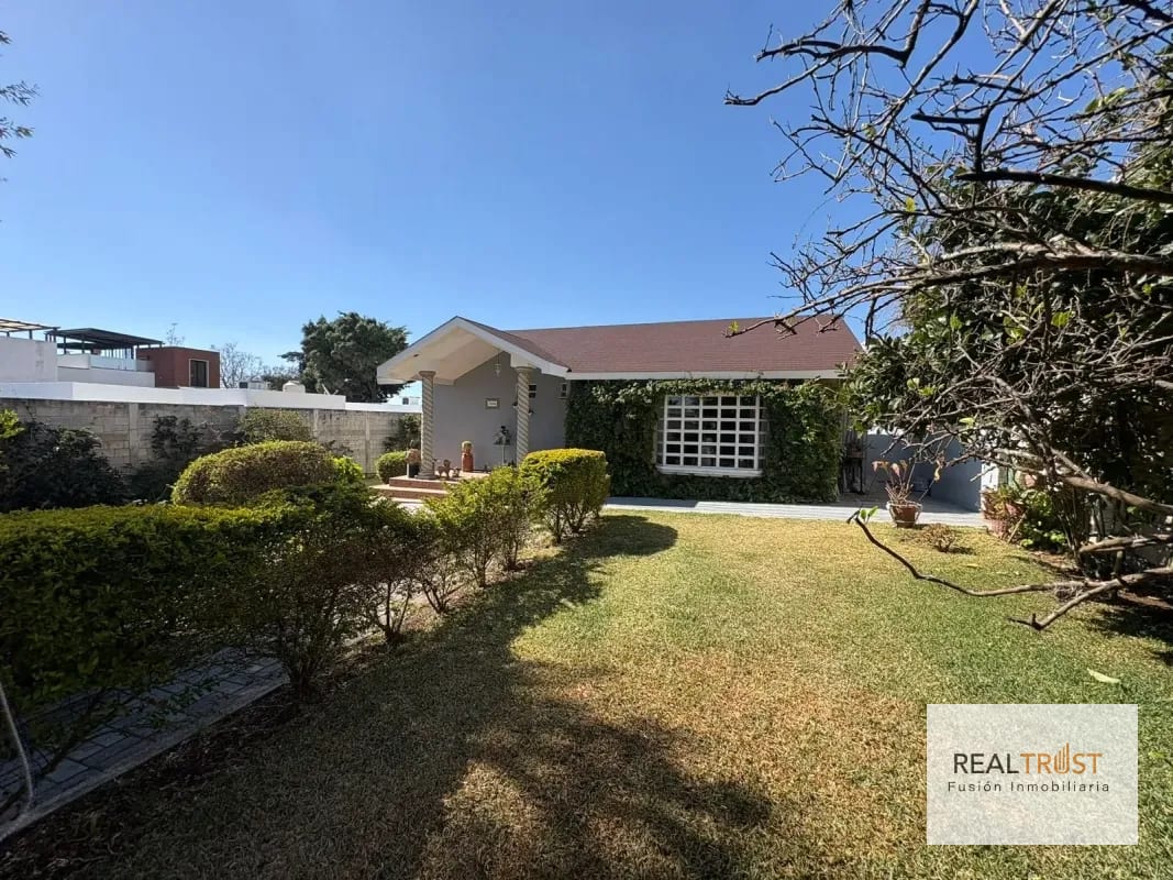 EN VENTA CASA DE UN NIVEL SAN CRISTÓBAL — Casa en Venta en Zona 8 Mixco, Guatemala, Ciudad — foto 12 de 16