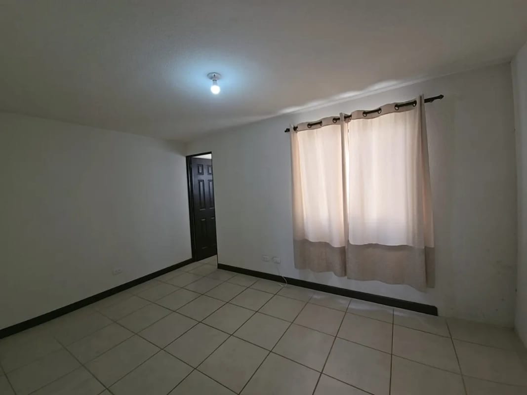 Se renta casa, 3 hab, Condado Santa Fé, CAES, Q2,900 — Casa en Alquiler en Carretera a El Salvador, Guatemala, Ciudad — foto 7 de 10
