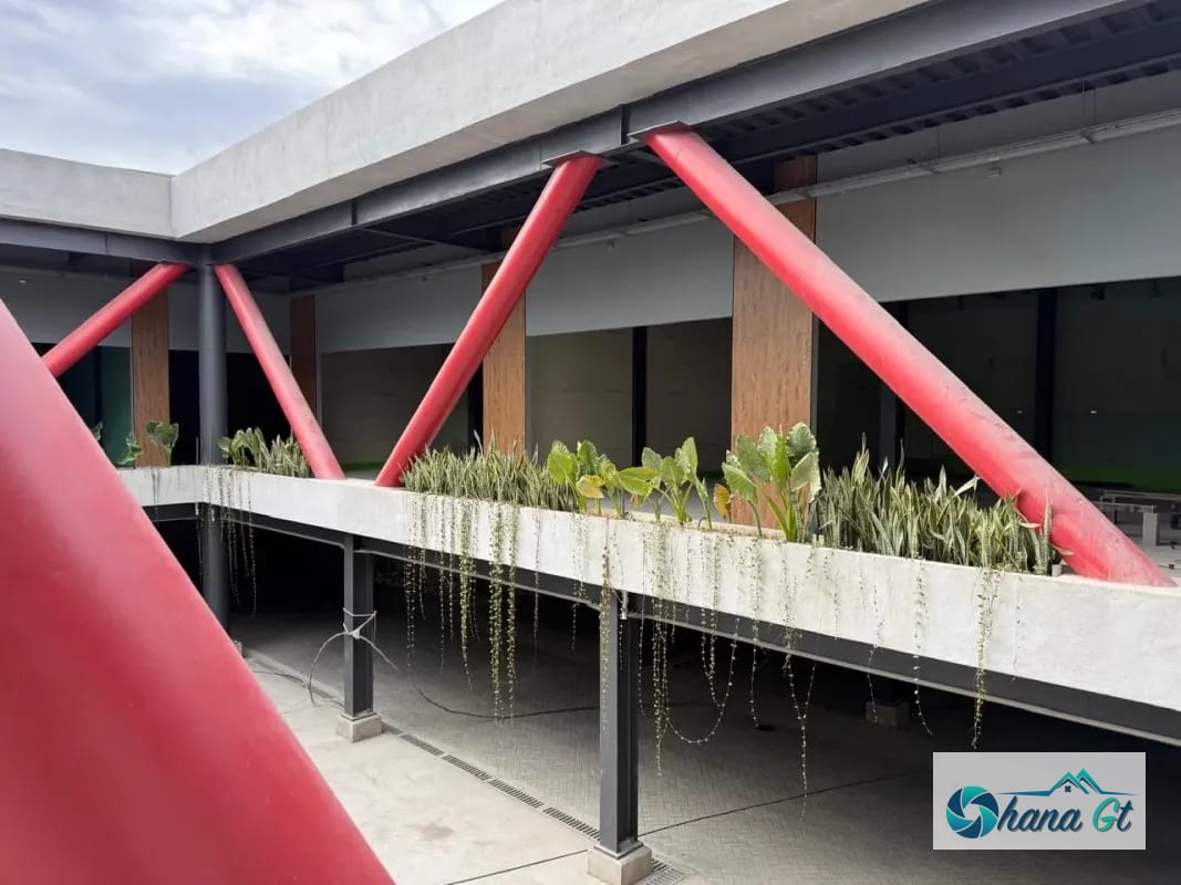 LOCAL DISPONIBLE EN CENTRO COMERCIAL NUEVO EN CHIQUIMULA — Local en Alquiler en Chiquimula, Chiquimula — foto 11 de 12