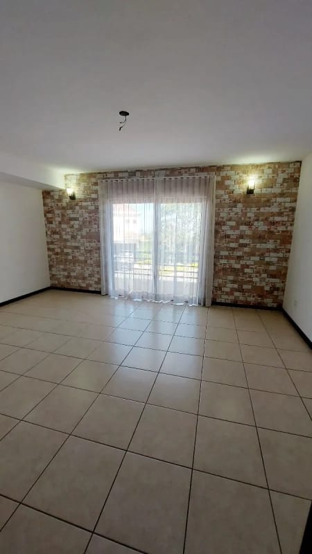 Alquilo casa Vistas de San Isidro de 3 Niveles — Casa en Alquiler en Vistas de San Isidro, Zona 16, Guatemala, Ciudad — foto 17 de 17