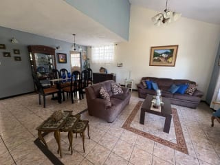 Casa de 1 nivel en venta San Cristobal — Casa en Venta en Zona 8 Mixco, Guatemala, Ciudad — miniatura 4 de 17