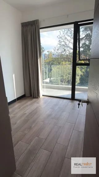 Apartamento en renta ubicado cerca de la universidad marroquín — Apartamento en Alquiler en Zona 10, Guatemala, Ciudad — miniatura 9 de 9