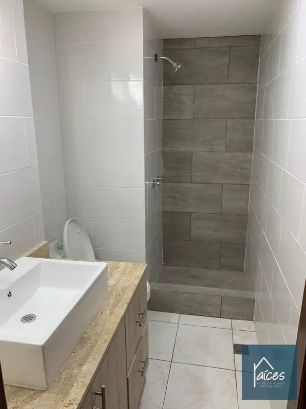 Townhouse/apto en venta VILLA REAL Zona 10 (D) — Apartamento en Venta en Villareal, Zona 10, Guatemala, Ciudad — foto 5 de 10