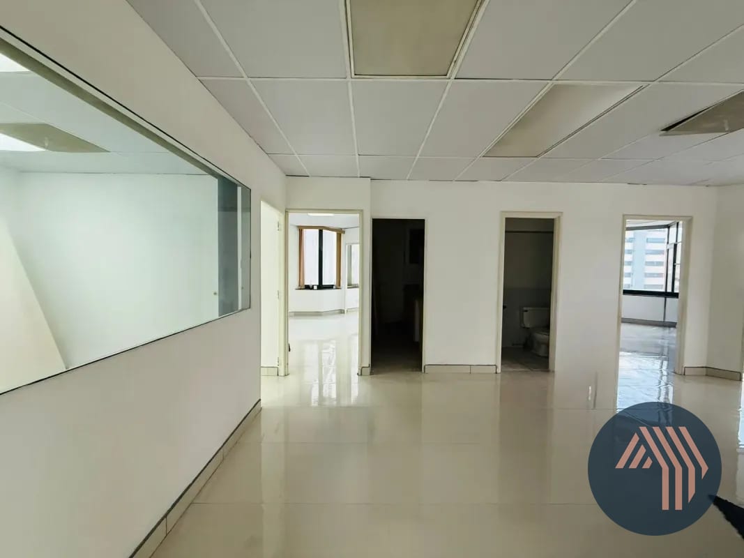 ALQUILER DE OFICINA TABICADA 185MT2 - MURANO CENTER, ZONA 10 — Oficina en Alquiler en Murano Center, Zona 10, Guatemala, Ciudad — foto 11 de 11