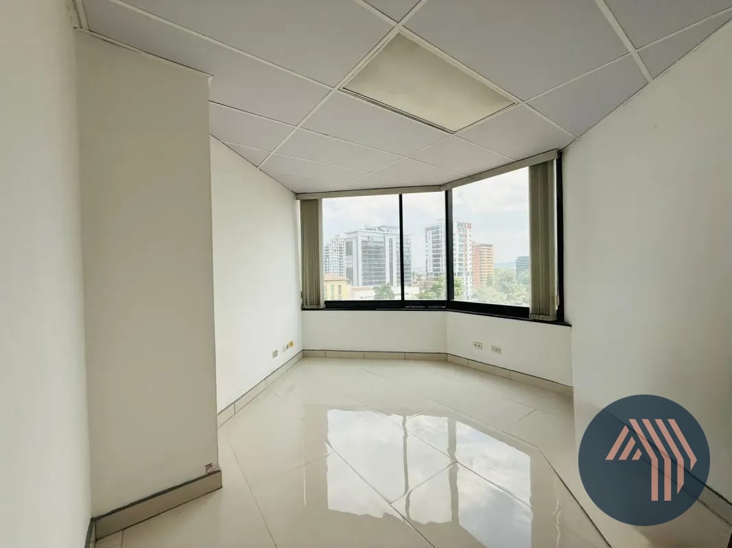 ALQUILER DE OFICINA TABICADA 185MT2 - MURANO CENTER, ZONA 10 — Oficina en Alquiler en Murano Center, Zona 10, Guatemala, Ciudad — foto 10 de 11