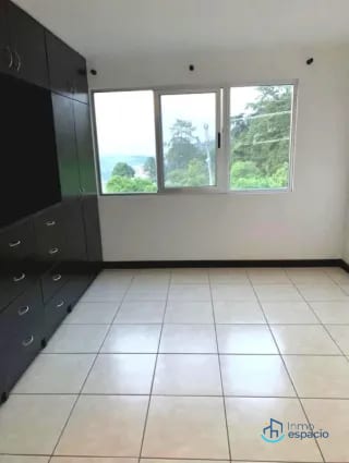 Apartamento en venta – Edificio Euzkadi, Zona 16 — Apartamento en Venta en Zona 16, Guatemala, Ciudad — miniatura 6 de 17