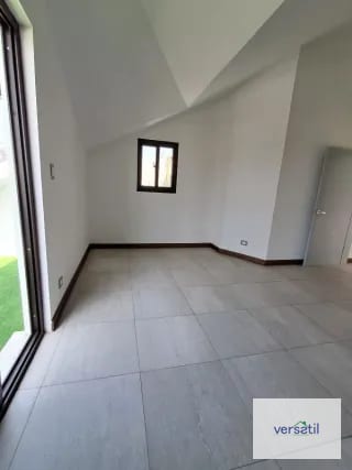 Hermosa casa en Venta LOS Manantiales (copia) — Casa en Venta en km 16-20, Carretera a El Salvador, Guatemala, Ciudad — miniatura 8 de 15