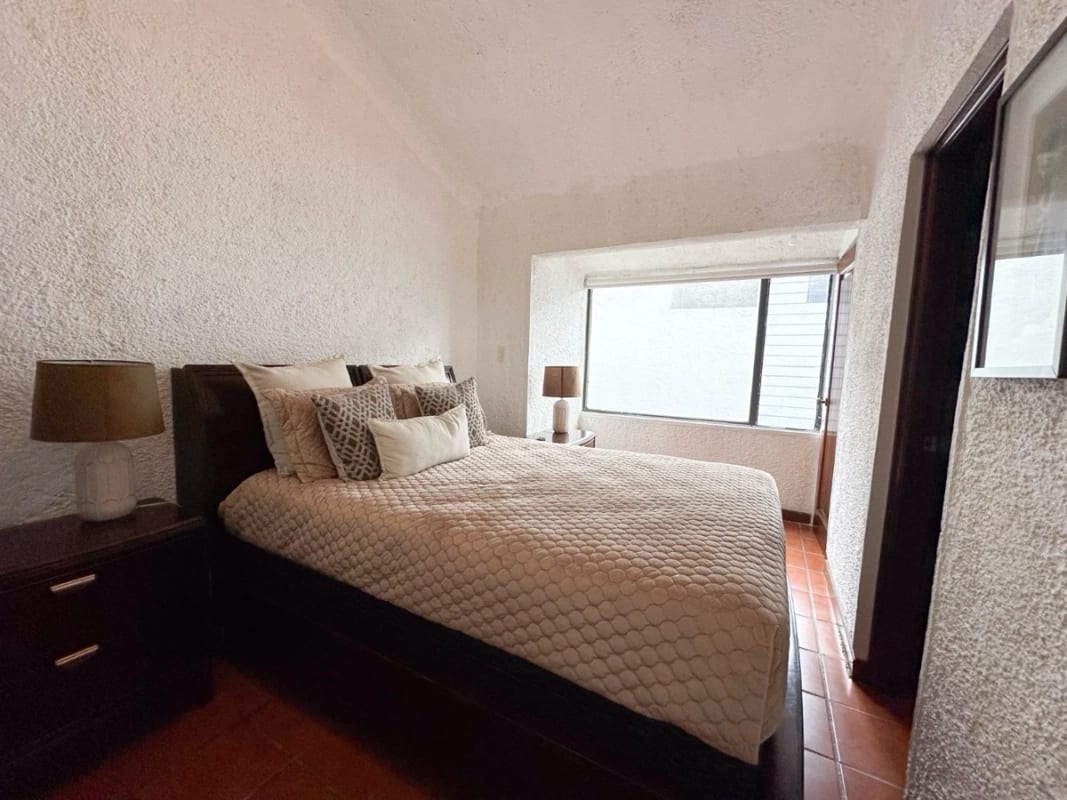 Venta amplia casa 4 Dormitorios Km 15.8 Carr. El Salvador | La Alhambra — Casa en Venta en km 11-15, Carretera a El Salvador, Guatemala, Ciudad — foto 5 de 11