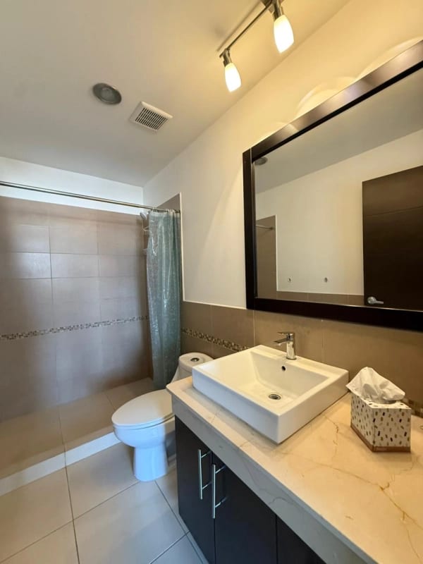 Hermoso Apartamento Amueblado en Venta. Zona 14 — Apartamento en Venta en Zona 14, Guatemala, Ciudad — foto 4 de 9