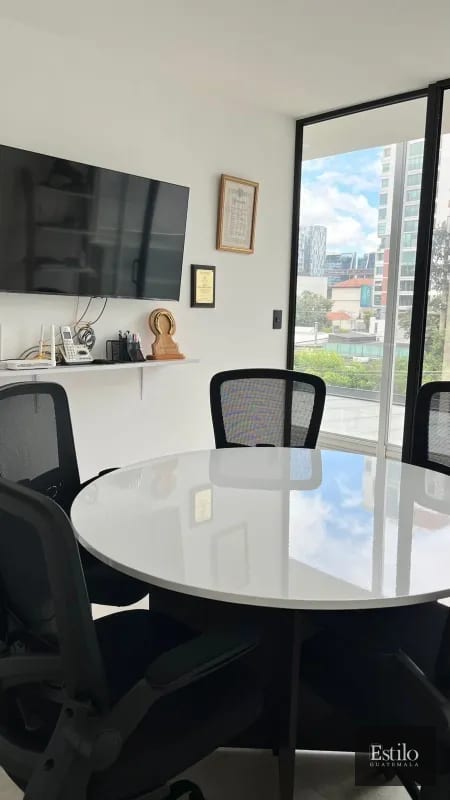 OFICINA EN VENTA, EDIFICIO VASANTA ZONA 10 — Oficina en Venta en Vasanta, Zona 10, Guatemala, Ciudad — foto 4 de 4