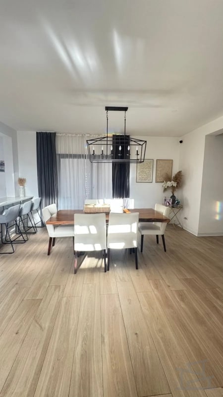 HERMOSA CASA EN VENTA San Cristóbal - Colonia Las Orquideas Sector A1 - A9. — Casa en Venta en Zona 8 Mixco, Guatemala, Ciudad — foto 14 de 17