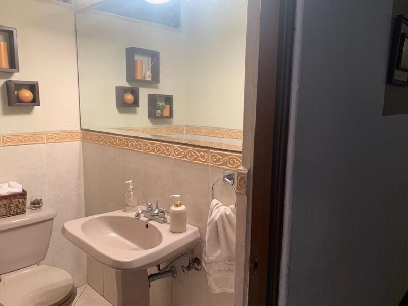 LINDA CASA EN JARDINES DE LA ASUNCION SUR ZONA 5 — Casa en Venta en Jardines de La Asunción, Zona 5, Guatemala, Ciudad — foto 4 de 16
