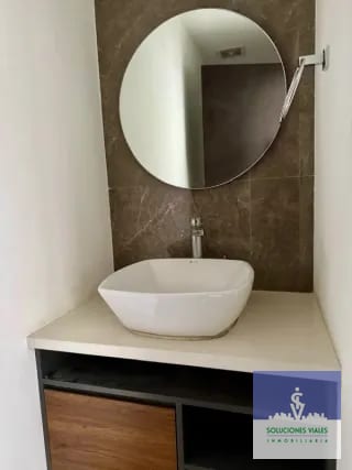 EDIFICIO RENOVATI, CLINICA EN ALQUILER, ZONA 10 — Clínica en Alquiler en Renovati, Zona 10, Guatemala, Ciudad — miniatura 4 de 7