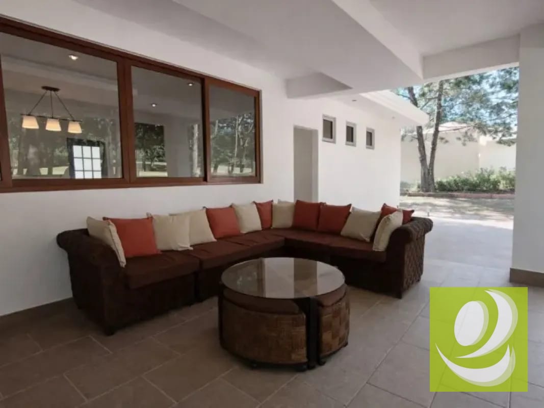 Casa nueva en Hacienda Nueva Country Club — Casa en Venta en San José Pinula, Guatemala, Ciudad — foto 1 de 8