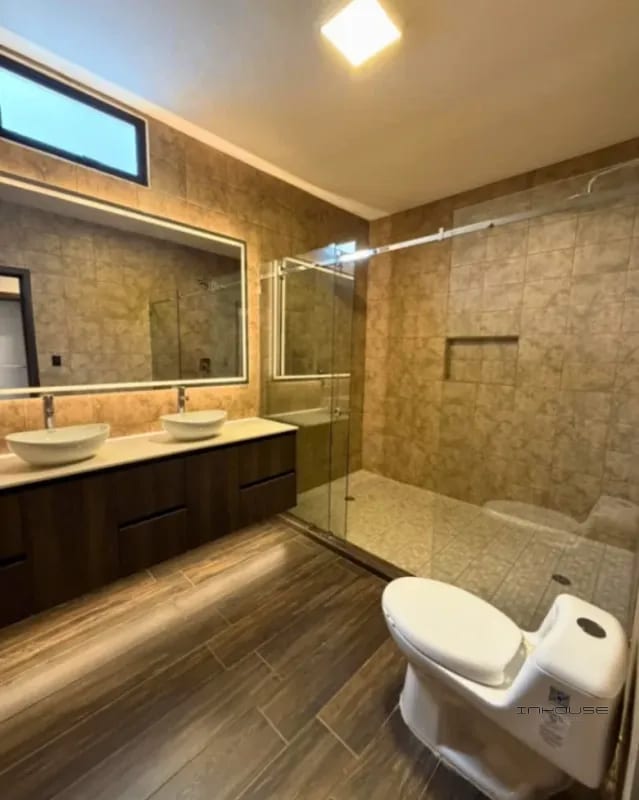 CASA EN VENTA EN CAES KM 27.5 PARA ESTRENAR — Casa en Venta en Villa Canales, Carretera a El Salvador, Guatemala, Ciudad — foto 10 de 11