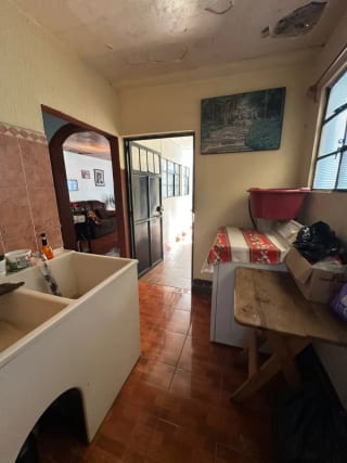 Propiedad para remodelar I Zona 11, Guatemala — Casa en Venta en Zona 11, Guatemala, Ciudad — miniatura 3 de 5