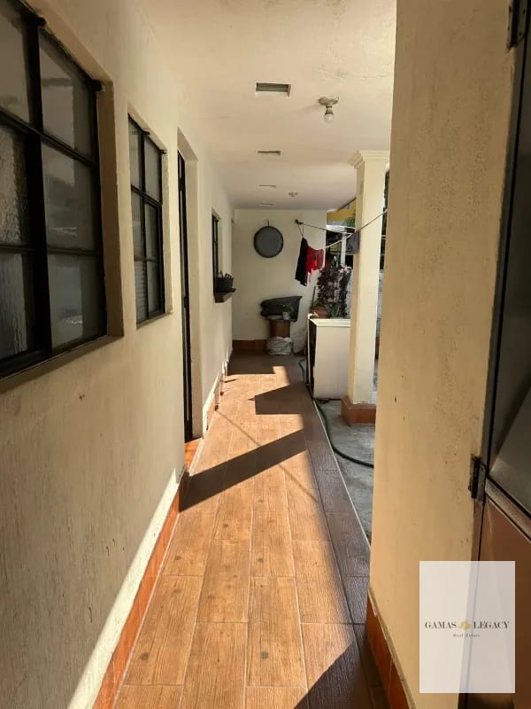 Propiedad para remodelar I Zona 11, Guatemala — Casa en Venta en Zona 11, Guatemala, Ciudad — foto 2 de 5