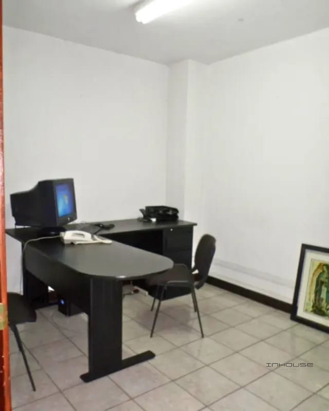 EDIFICIO EN VENTA EN ZONA 9 DE 4 NIVELES — Edificio en Venta en Zona 9, Guatemala, Ciudad — foto 4 de 8