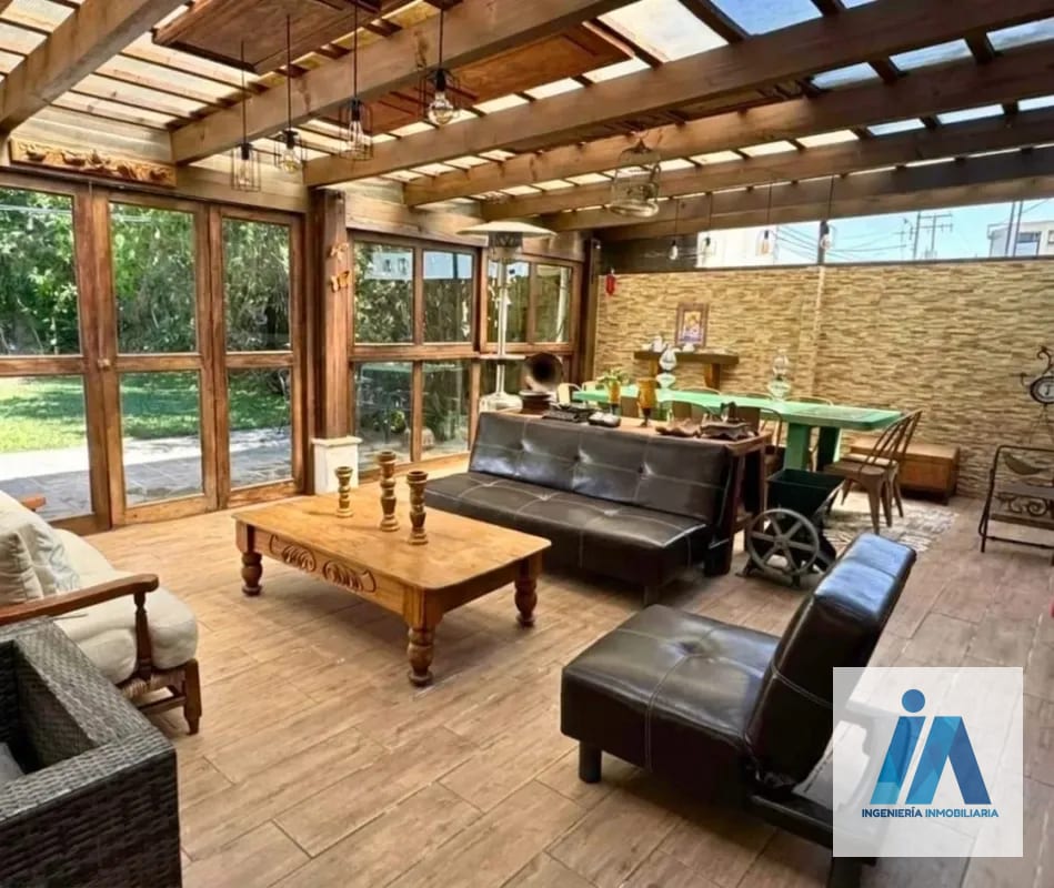 CASA EN VENTAšLa Fontana 2, Carretera al Salvador Km. 25.5 Esta impresionante residencia combina espacios diseƱados para cada integrante de la familia ā Casa en Venta en Carretera a El Salvador, Guatemala, Ciudad ā foto 1 de 12
