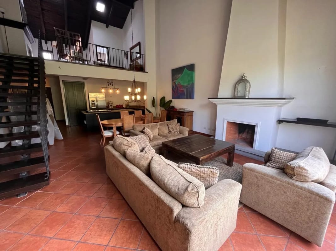 Exclusivo Loft en Residenciales el Monasterio a la Venta — Apartamento en Venta en Antigua, Sacatepéquez — foto 1 de 4