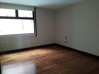 SE VENDE APARTAMENTO EN ZONA 10 MIRAFIORI — Apartamento en Venta en Zona 10, Guatemala, Ciudad — miniatura 2 de 10