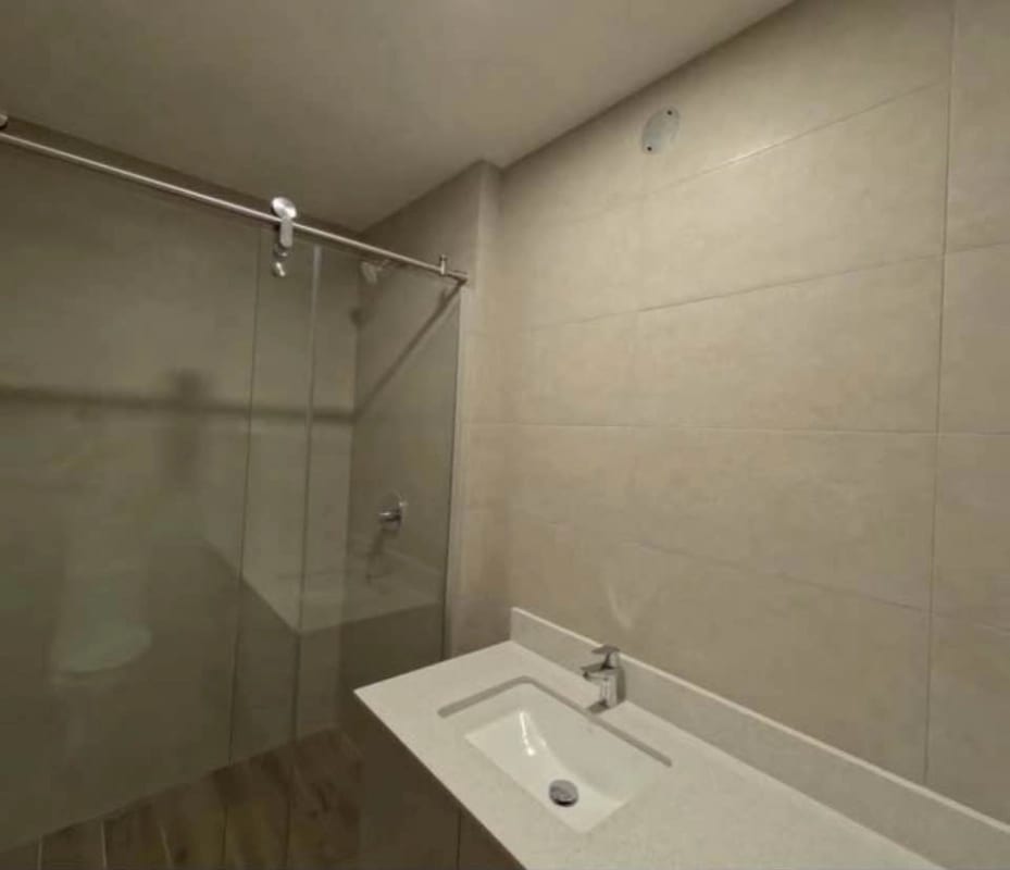 VENTA DE APARTAMENTO EN PARQUE 14 — Apartamento en Venta en Zona 14, Guatemala, Ciudad — foto 3 de 7