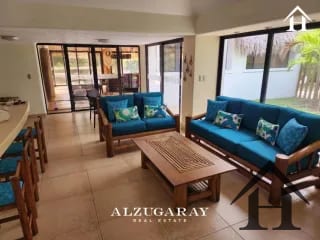 REMATO casa de playa amueblada a 3kms del puente hacía Monterrico — Casa vacacional en Venta en Iztapa, Escuintla — miniatura 8 de 11