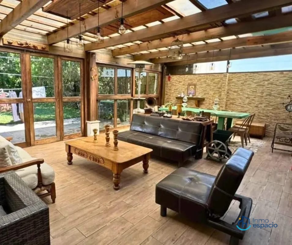 Casa en Venta – La Fontana 2 | Carretera a El Salvador Km. 25.5 — Casa en Venta en La Fontana II, Carretera a El Salvador, Guatemala, Ciudad — foto 1 de 17