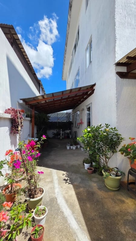 Apartamento en venta en zona 16 con terraza grande. — Apartamento en Venta en Hacienda Real, Zona 16, Guatemala, Ciudad — foto 2 de 16