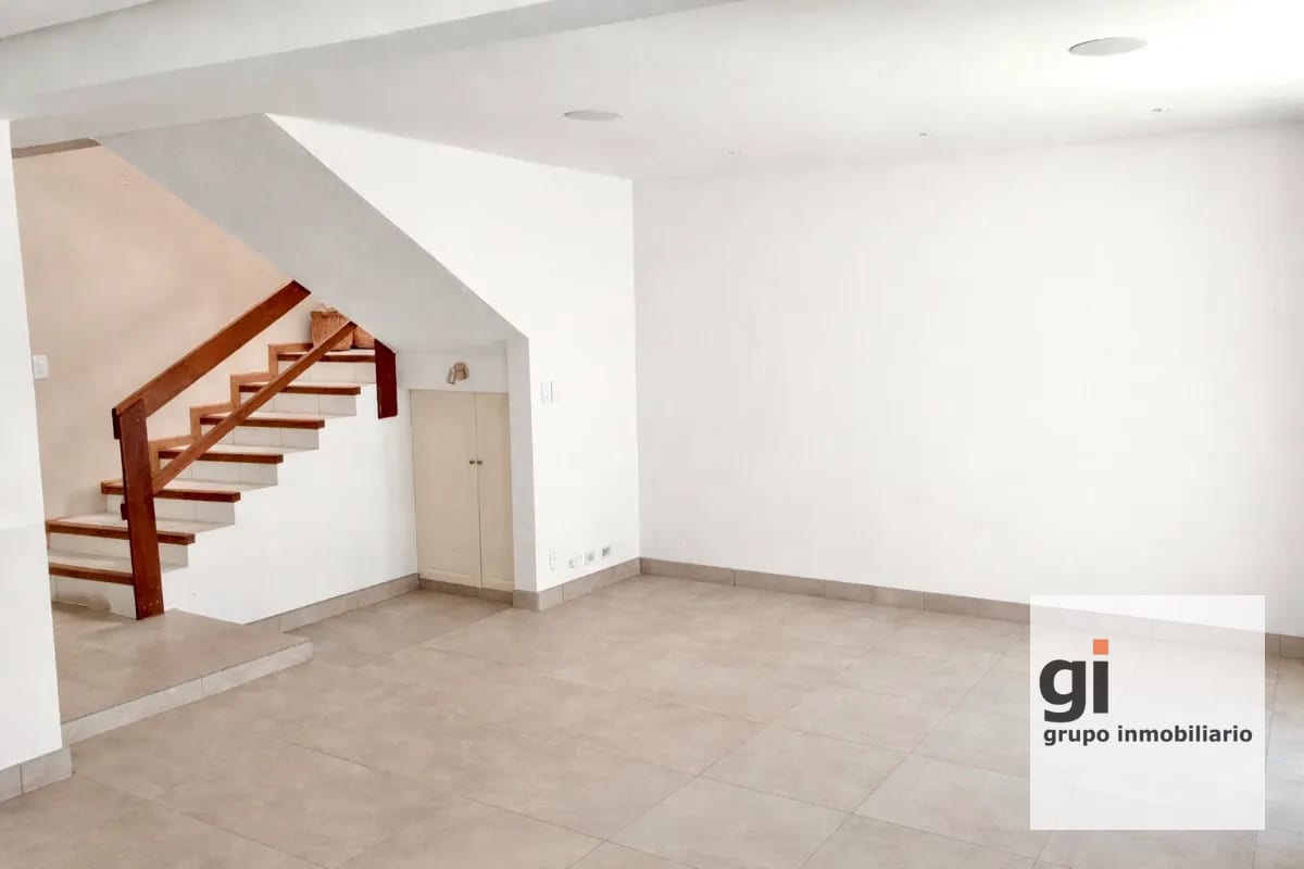 Linda Casa Remodelada en Zona 13 — Casa en Alquiler en Zona 13, Guatemala, Ciudad — foto 4 de 5