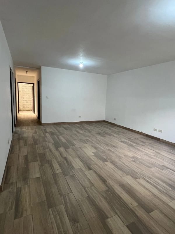 Apartamento en Renta Zona 16 — Apartamento en Alquiler en Zona 16, Guatemala, Ciudad — foto 11 de 12