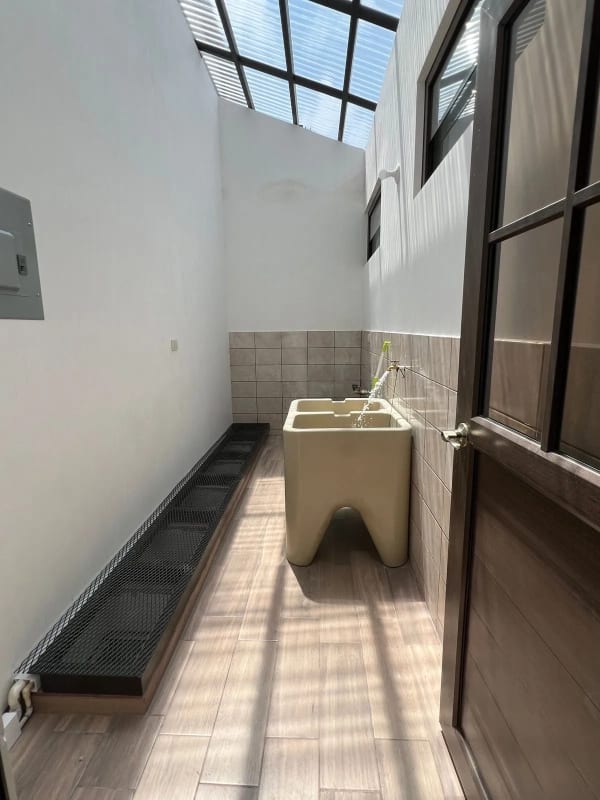 Apartamento en Renta Zona 16 — Apartamento en Alquiler en Zona 16, Guatemala, Ciudad — foto 4 de 12