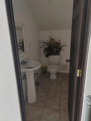 Casa en Venta La Fontana CAES — Casa en Venta en Carretera a El Salvador, Guatemala, Ciudad — miniatura 6 de 14