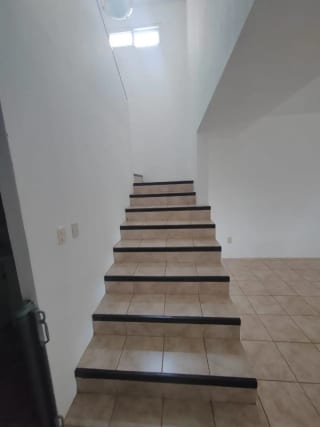 Casa en Venta La Fontana CAES — Casa en Venta en Carretera a El Salvador, Guatemala, Ciudad — miniatura 4 de 14