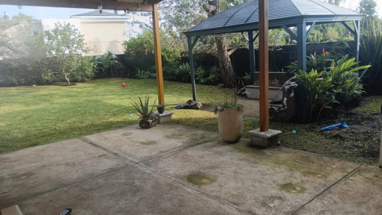 Casa en Venta La Fontana CAES — Casa en Venta en Carretera a El Salvador, Guatemala, Ciudad — foto 3 de 14