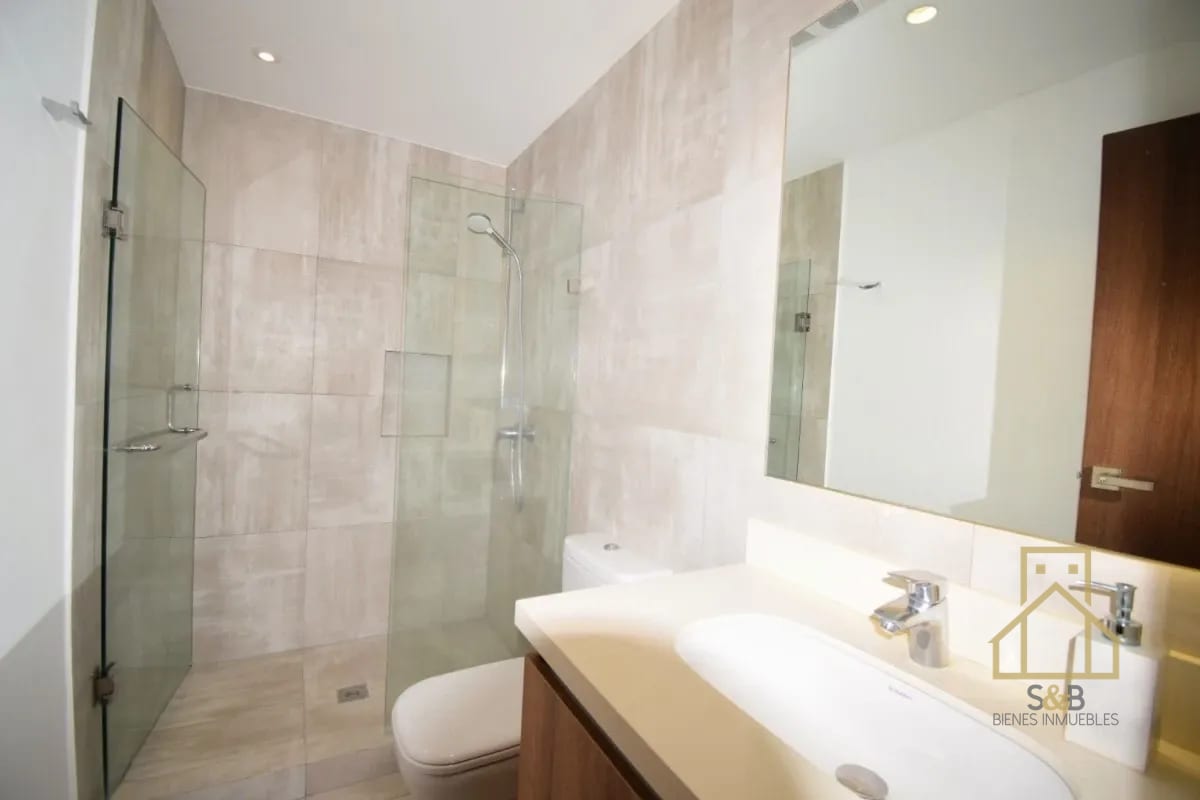 Apartamento en venta, zona 10 — Apartamento en Venta en Zona 10, Guatemala, Ciudad — foto 3 de 9